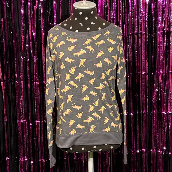 Xhilaration Tops - {Xhilaration} Yummy Pizza Shirt Long Sleeve Medium